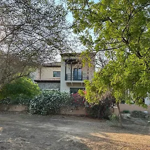 Whispering Pines Jumeirah Golf Estates By Golden Casa Villa Dubai